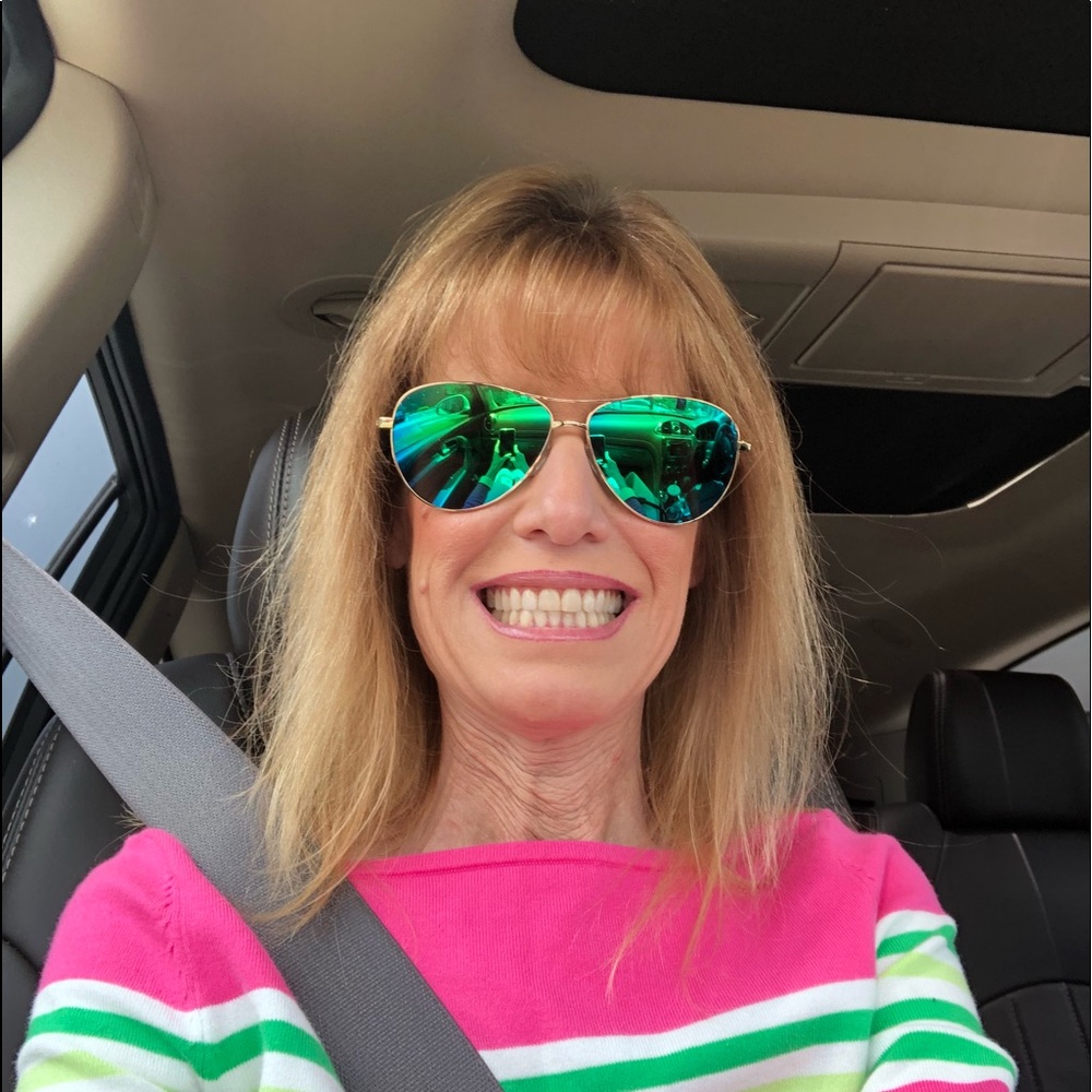 Meet your Posher, Darlene